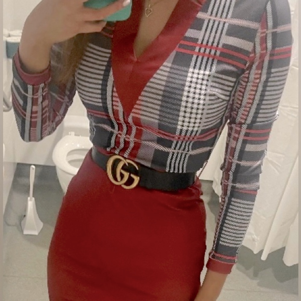 NWT, Lavishly Paris Belted Designer Dress. - Picture 4 of 16